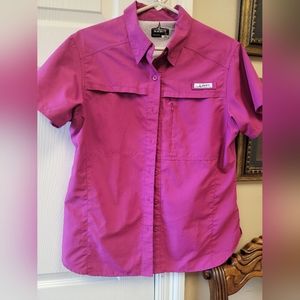 Habit Fuchsia Women's Vented Fishing Shirt